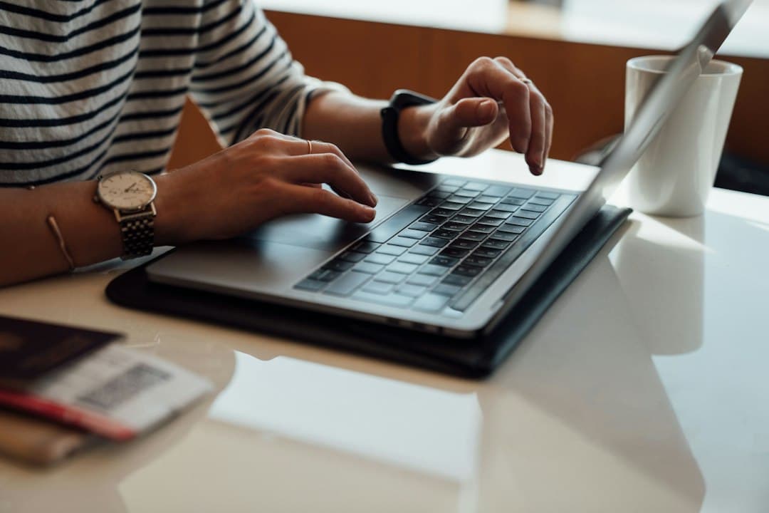 Écran de connexion avec identifiant et mot de passe à saisir